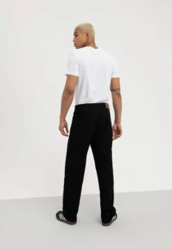 Pier One Relaxed Fit Jeans - Black Denim -Kleding Discountwinkel bf404b2702f147db8268635cd2118982