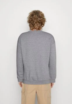 YOURTURN Unisex 2 Pack - Sweater - Light Blue/Mottled Grey -Kleding Discountwinkel c1dea5e30a54464d8847ce56bdc0977b