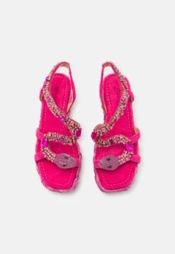 Alma En Pena Sandalen Met Sleehak - Fuxia -Kleding Discountwinkel c395d76de4034433921c70618959994b
