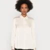 Anna Field Overhemdblouse - Nude -Kleding Discountwinkel c3abfca9f2a841d5a7306316d47f3ea7