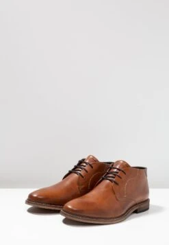 Pier One Leather - Veterschoenen - Cognac -Kleding Discountwinkel c47b15716ca54718b5c9acc8adbb3dbf