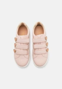 Friboo Sneakers Laag - Light Pink -Kleding Discountwinkel c7c34496ca0f4fc8a35eeb990676daca