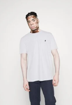 Pier One 3 Pack - T-Shirt Basic - White/Dark Blue/Blue -Kleding Discountwinkel c861a69cfb1e4a6fafbf2b097bf177a2