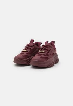 Steve Madden Possession - Sneakers Laag - Wine -Kleding Discountwinkel cc6499101c5945dca88c2a371f9d08f1