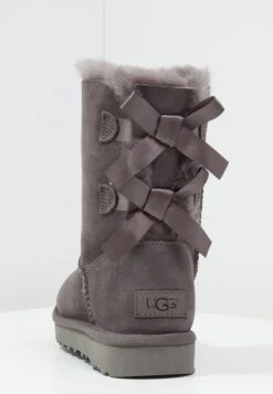 Ugg Bailey Bow - Korte Laarzen - Grey 13 Ugg Bailey Bow - Korte Laarzen - Grey -Kleding Discountwinkel cd24d18222c74140b68784fd42681dc1