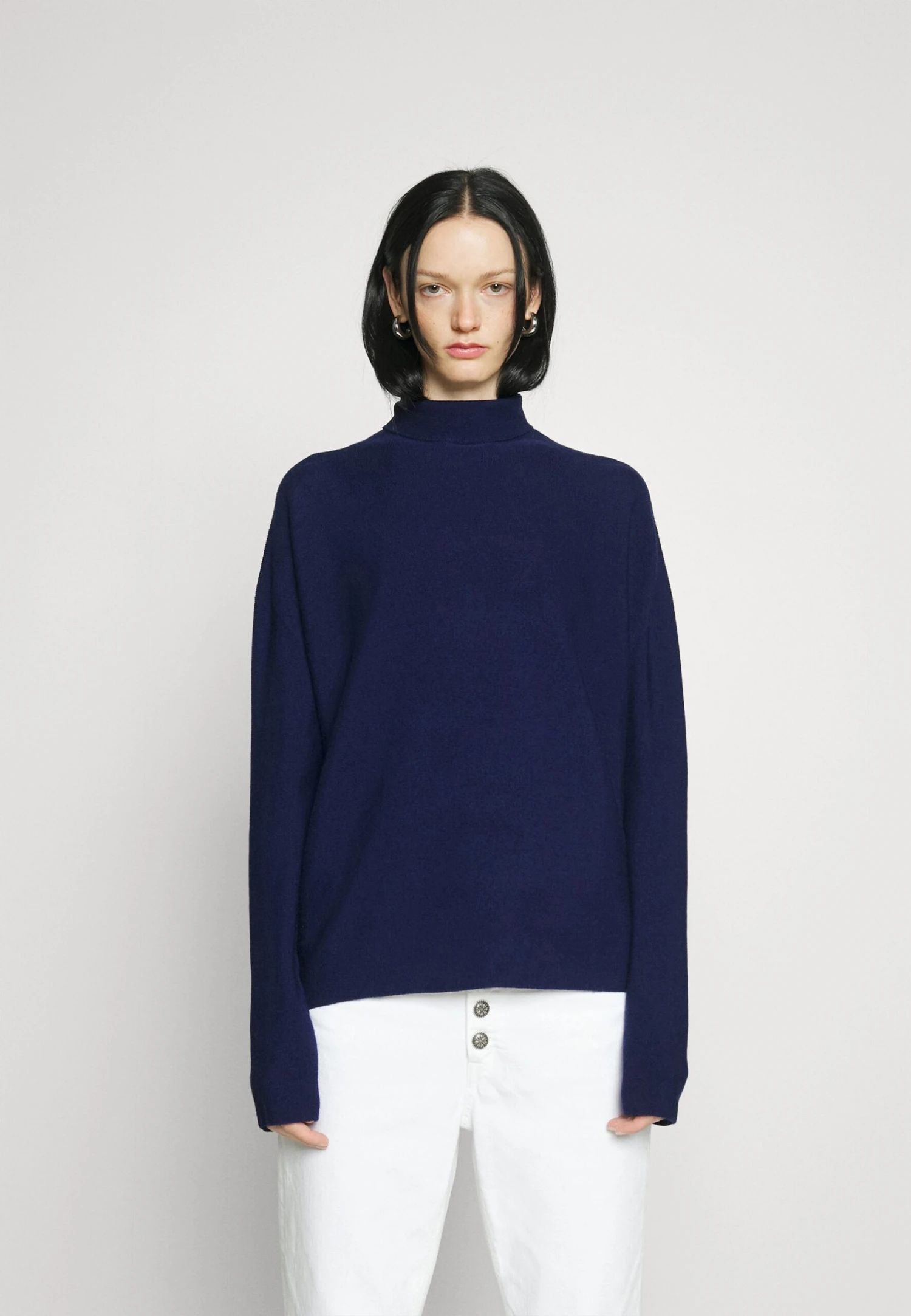 DRYKORN Liora - Trui - Blue 3 DRYKORN Liora - Trui - Blue