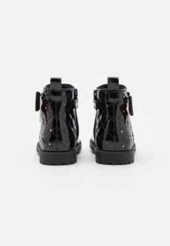 Friboo Korte Laarzen - Black -Kleding Discountwinkel d6d72b93f4214917a0d95f711504225c