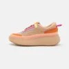 Steve Madden Doubletake - Sneakers Laag - Natural/Orange -Kleding Discountwinkel d75e6c3b067f45f3aaf7c6291c977a06