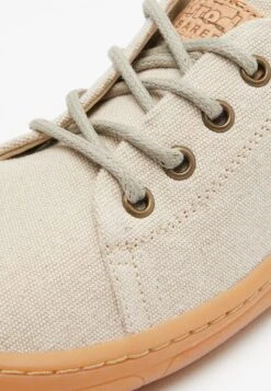 Froddo Barefoot Vegan Laces - Sneakers Laag - White 13 Froddo Barefoot Vegan Laces - Sneakers Laag - White -Kleding Discountwinkel e0416a11833a4d268a266eec874b34cf