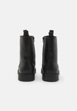 Pier One Unisex - Veterboots - Black -Kleding Discountwinkel e2ad7bd076e74ffb91d45823d2715f58