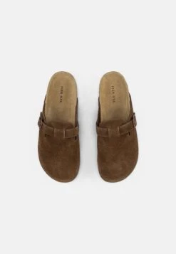 Pier One Leather Unisex - Pantoffels - Brown -Kleding Discountwinkel e81ec10b1baa426098f203c956f22c98