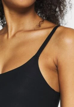 Chantelle Hemd - Schwarz -Kleding Discountwinkel ea39ea140ba34613afbd3f7dce6bfbb4