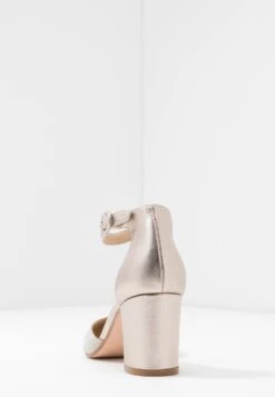 Anna Field Leather - Klassieke Pumps - Champagne 14 Anna Field Leather - Klassieke Pumps - Champagne -Kleding Discountwinkel ecdf0dfd60884abcb881dbe8d5ba7e43