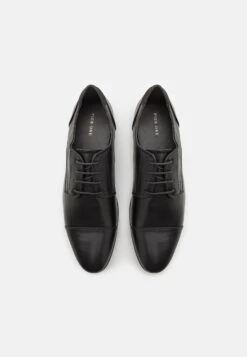 Pier One Sportieve Veterschoenen - Black 11 Pier One Sportieve Veterschoenen - Black -Kleding Discountwinkel ef0fc401d5e2487cad1a6e410a288702