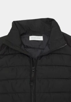 Pier One Bodywarmer - Black 26 Pier One Bodywarmer - Black -Kleding Discountwinkel f4888c40f5f941bcb27bf9cb3e8f84e8
