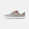 Pier One Unisex - Sneakers Laag - Light Grey -Kleding Discountwinkel fa3455bcb8014f2fa0b8ab23f1a9bc93