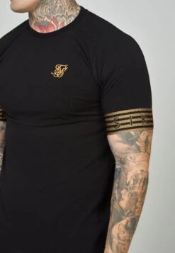 SikSilk Elastic Cuffed- T-Shirt Print - Black -Kleding Discountwinkel fc6ae5e555494009ac79de7e45830b09