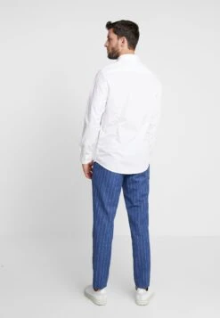 Pier One 2 Pack - Zakelijk Overhemd - White -Kleding Discountwinkel fe3882eaf28b48838ea76cbb4b0ad904